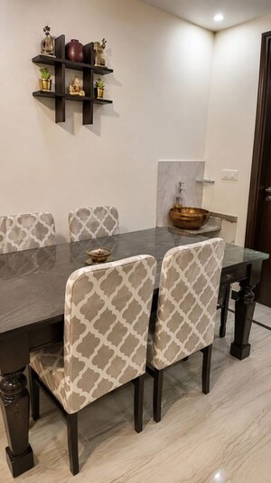 Dining Room in 2 BHK Builder Floor at Naraina – for Rent