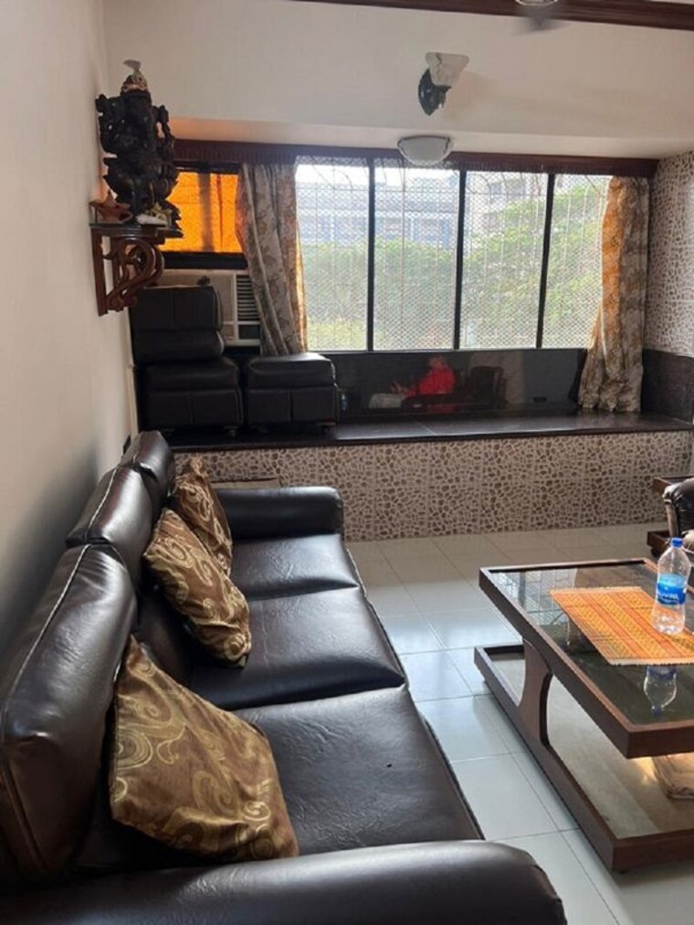 Living Room, bandra west 2 Bedroom 700 Sq.Ft. Apartment In Bandra West Mumbai 10611497
