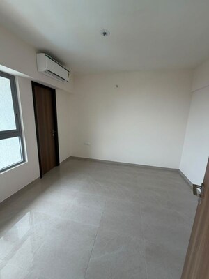 Room in 1 BHK Apartment at Piramal Vaikunth Cluster 2, Balkum Pada – for Rent