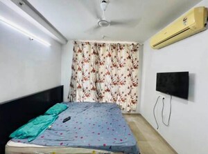 Bedroom in 1 BHK Apartment at Hiranandani The Walk, Ghodbunder Road – for Rent