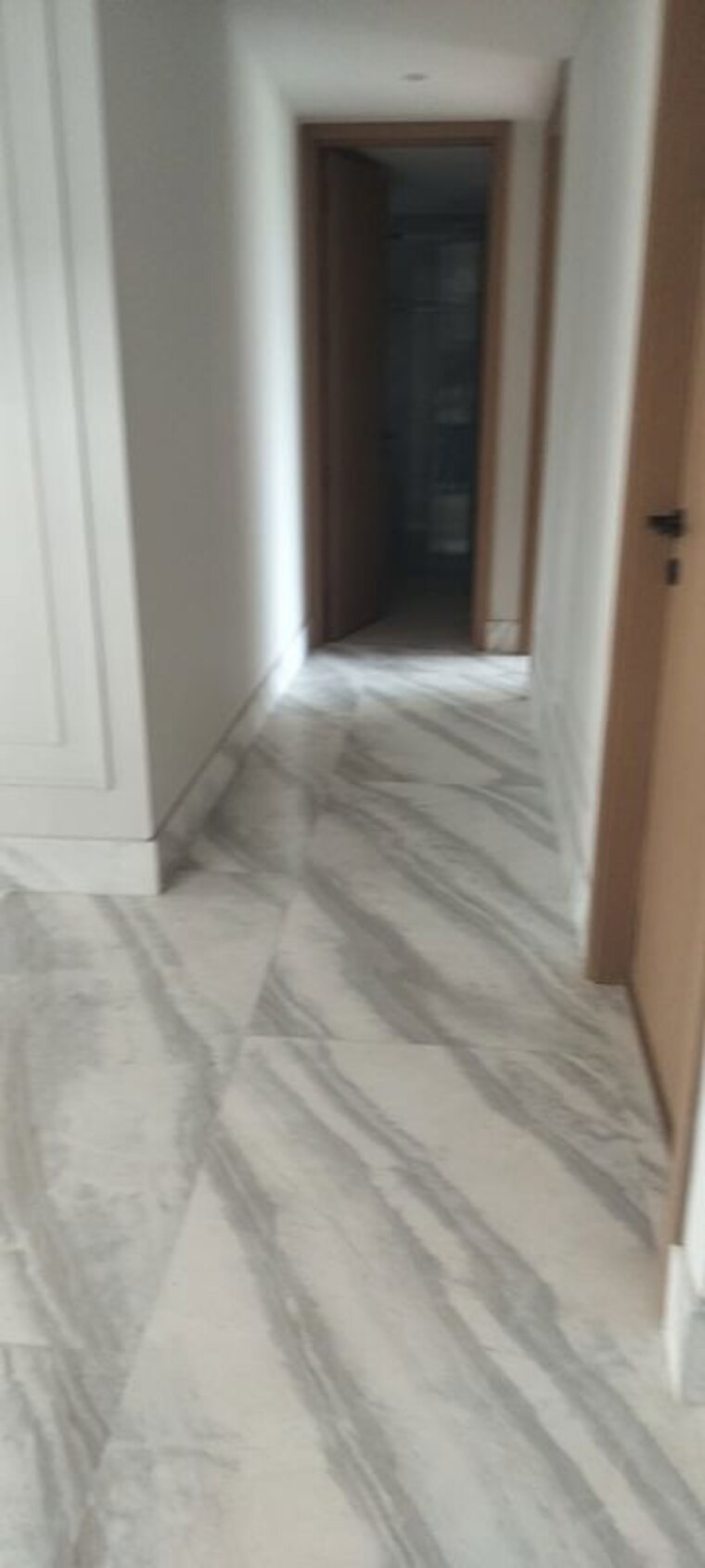 Room, dlf-the-carlton-estate 3 Bedroom 1370 Sq.Ft. Apartment In Dlf Phase V Gurgaon 10611553