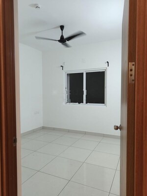 Room in 3 BHK Apartment at Prestige Jindal City, Bagalakunte – for Rent