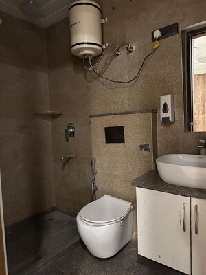 Bathroom in 3 BHK Builder Floor at Smart World Orchard, Sector 61 – for Rent