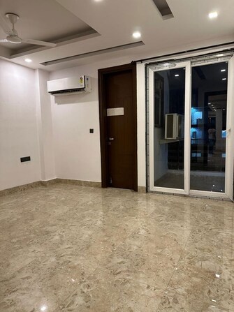 3 BHK + Prayer Room,Servant Room,Study Room,Extra Room,Basement,Store Room 1712 Sq.Ft. Builder Floor in Smart World Orchard