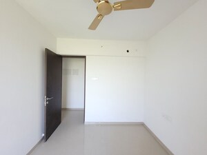 Furnished Amenities in 2 BHK Apartment at Puranik City Reserva, Ghodbunder Road – for Rent