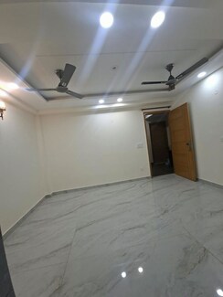 2 BHK Builder Floor For Rent in Chattarpur