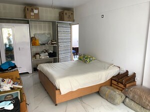3 BHK Apartment For Sale in Avarsekar Srushti, Prabhadevi
