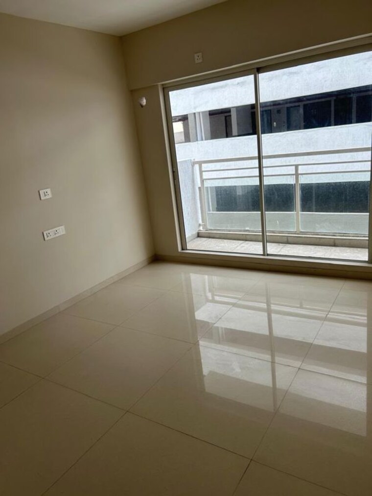 Balcony, sugee-atharva 2 Bedroom 850 Sq.Ft. Apartment In Prabhadevi Mumbai 10611601