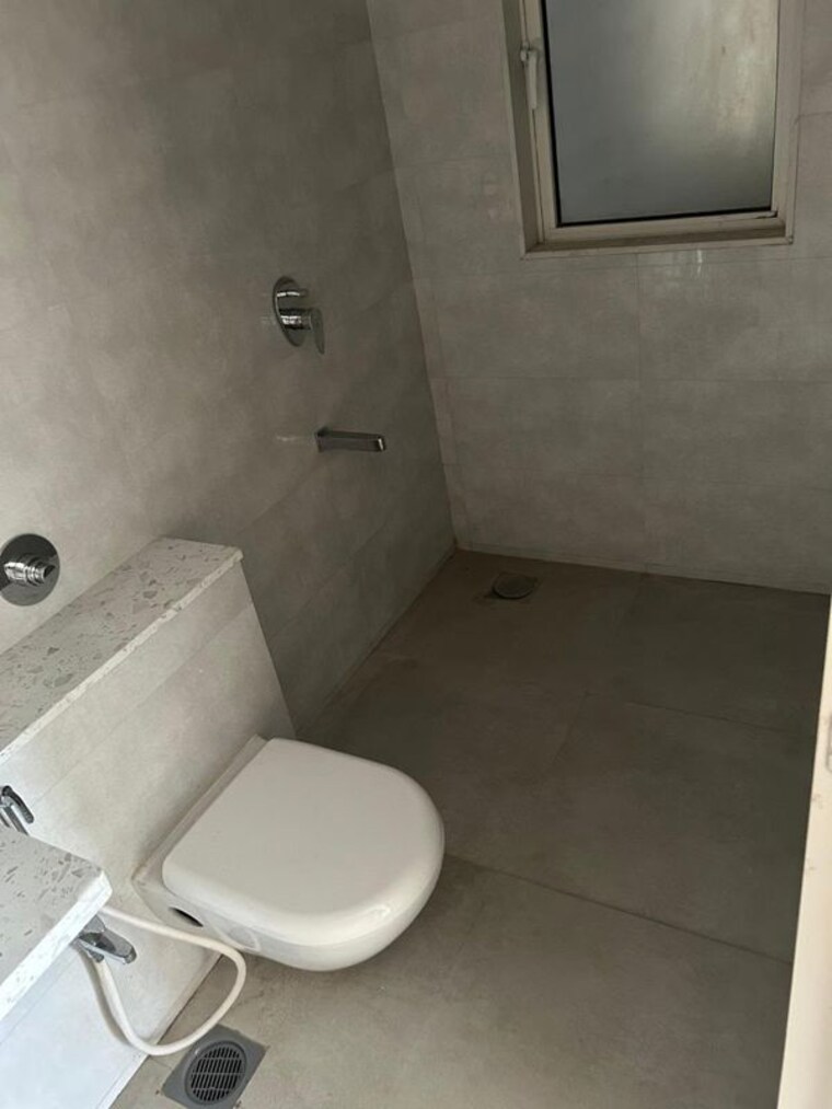 Bathroom, sugee-atharva 2 Bedroom 850 Sq.Ft. Apartment In Prabhadevi Mumbai 10611601