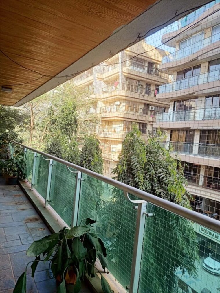 Balcony, park-heights 2 Bedroom 1200 Sq.Ft. Apartment In Khar West Mumbai 10611509