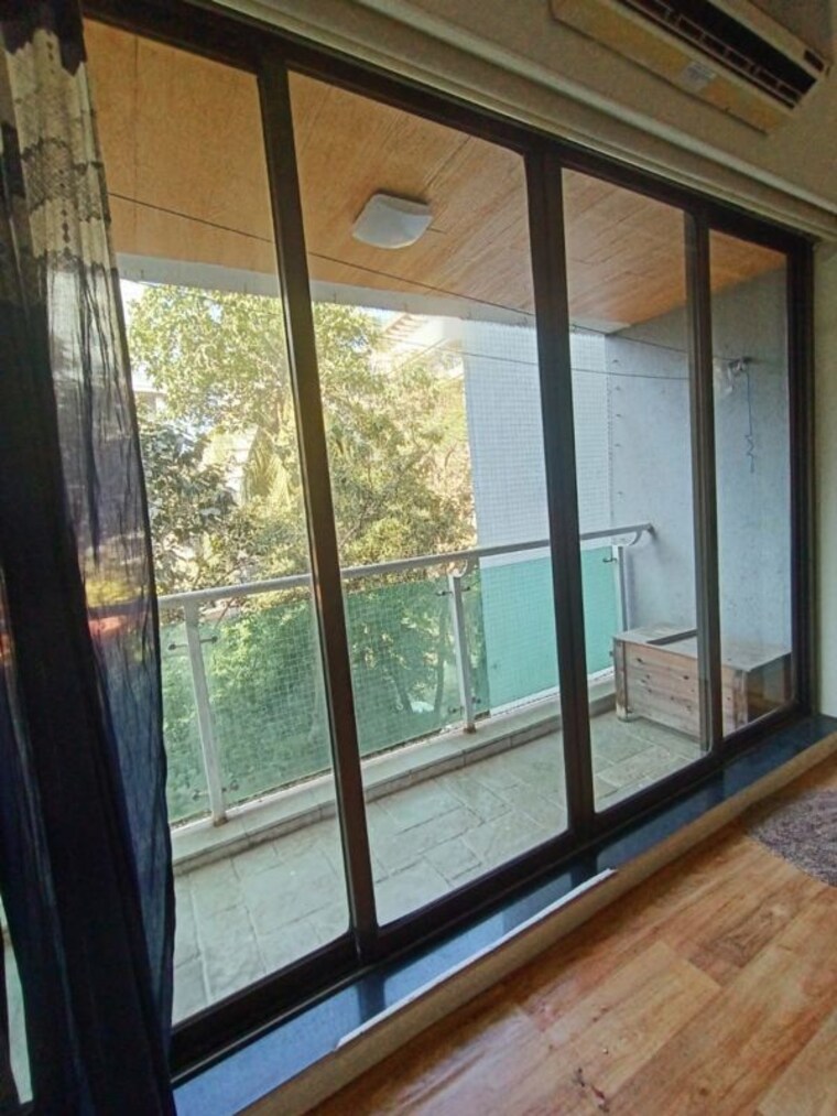 Balcony, park-heights 2 Bedroom 1200 Sq.Ft. Apartment In Khar West Mumbai 10611509