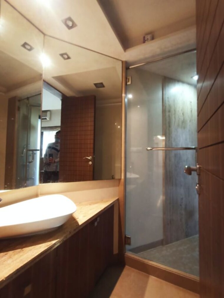 Bathroom, park-heights 2 Bedroom 1200 Sq.Ft. Apartment In Khar West Mumbai 10611509