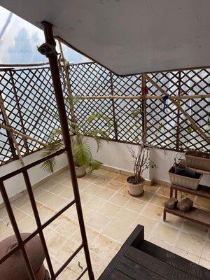 Balcony in 2.5 BHK Apartment at Bandra West – for Rent