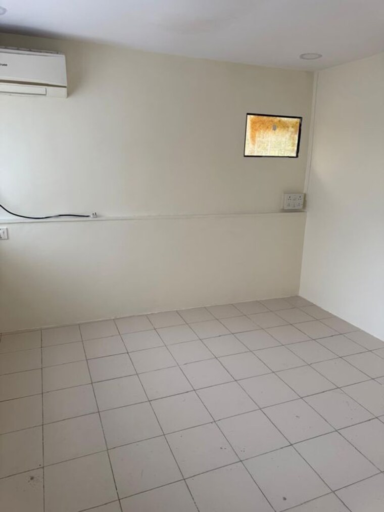 Room, bandra west 2.5 Bedroom 1600 Sq.Ft. Apartment In Bandra West Mumbai 10609190