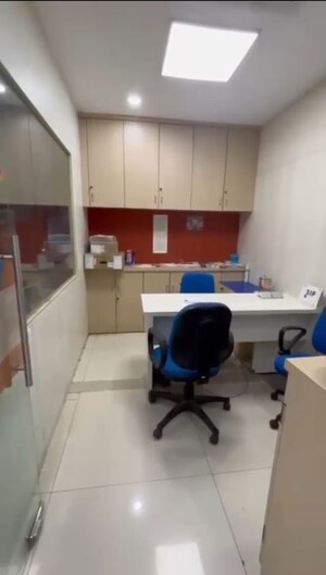  Office Space For Rent in Accord Commercial Complex, Goregaon West