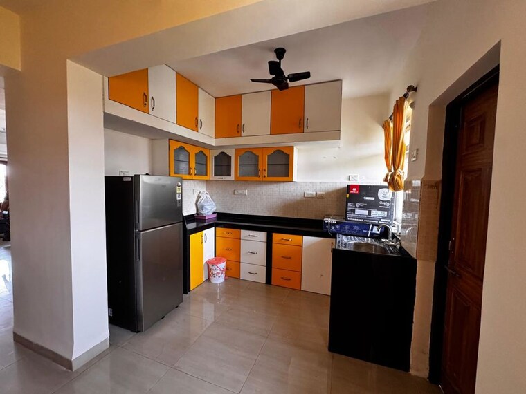 Kitchen, caranzalem 3 Bedroom 1500 Sq.Ft. Apartment In Caranzalem Goa 10611620