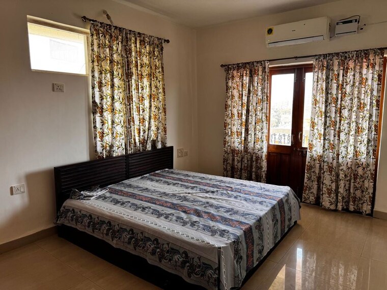 Bedroom, caranzalem 3 Bedroom 1500 Sq.Ft. Apartment In Caranzalem Goa 10611620
