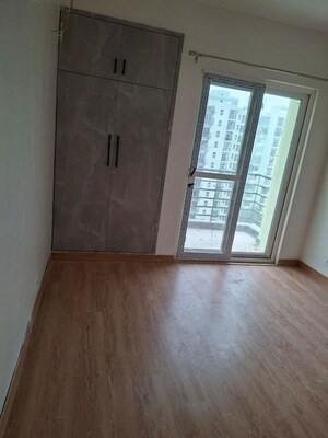 2 BHK Apartment For Rent in Ansal Celebrity Meadows, Sushant Golf City