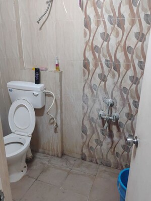 Bathroom in 3 BHK Apartment at Amarprakash Temple Waves, Chromepet – for Rent