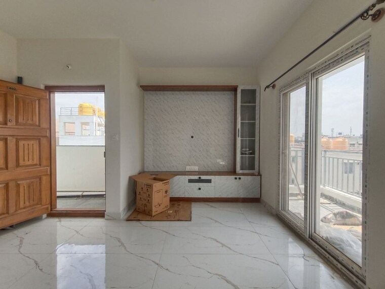 Hall, hal layout 3 Bedroom 2100 Sq.Ft. Builder Floor In Hal Layout Bangalore 10611615