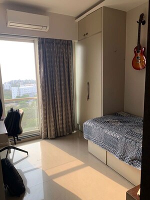 Bedroom in 2 BHK Apartment at Mantri Sujata Apartment, Santacruz West – for Rent