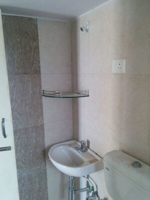 Bathroom in 1.5 BHK Apartment at Hubtown Gardenia, Mira Road – for Rent