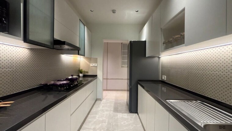 Kitchen, hiranandani-estate-aralia 3 Bedroom 1135 Sq.Ft. Apartment In Ghodbunder Road Thane 10611645