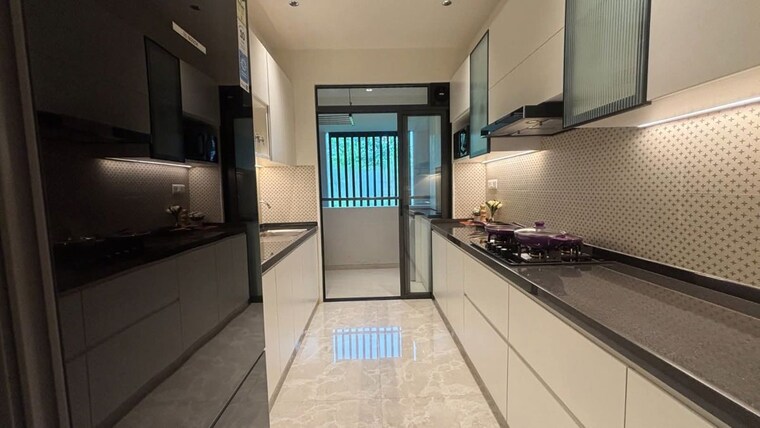 Kitchen, hiranandani-estate-aralia 3 Bedroom 1135 Sq.Ft. Apartment In Ghodbunder Road Thane 10611645