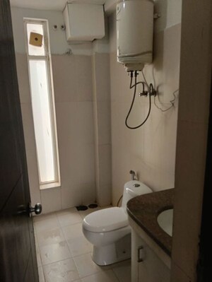 Bathroom in 4 BHK Builder Floor at Eros Rosewood City, Sector 49 – for Rent