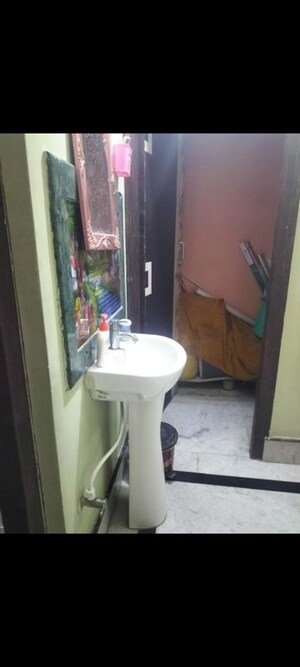 Bathroom in 2 BHK Builder Floor at Postal Park – for Rent