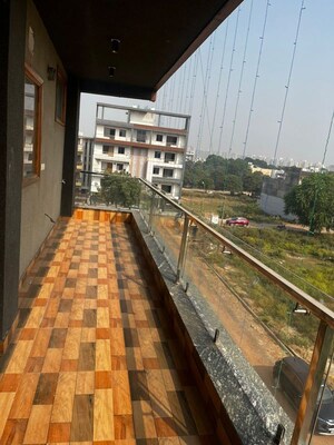 Balcony in 3 BHK Builder Floor at Parklands, Sector 85 – for Rent