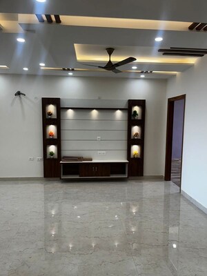 Kitchen in 3 BHK Builder Floor at Parklands, Sector 85 – for Rent
