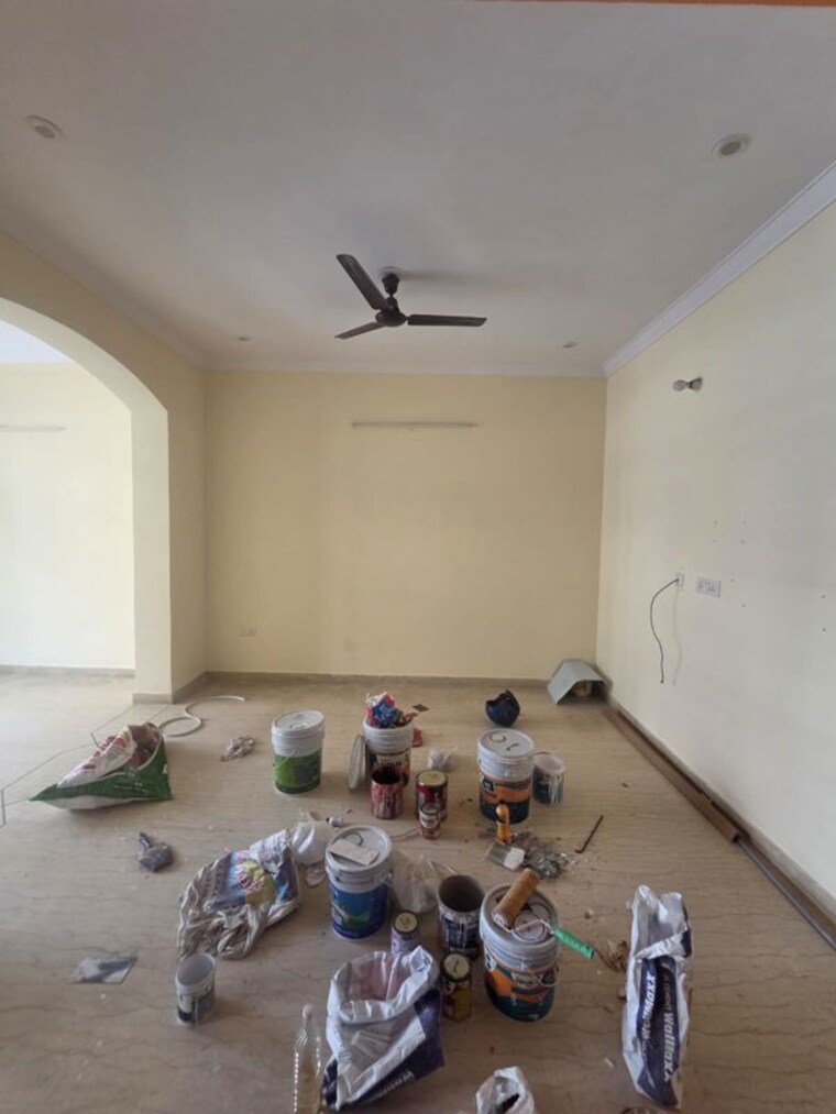 Team Area, sector 4 3 Bedroom 250 Sq.Yd. Builder Floor In Sector 4 Gurgaon 10611694