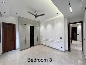 Building Lobby in 3.5 BHK Builder Floor at Safdarjung Enclave – for Rent