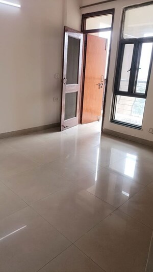 3 BHK Apartment For Rent in Army Sispal Vihar, Sector 49