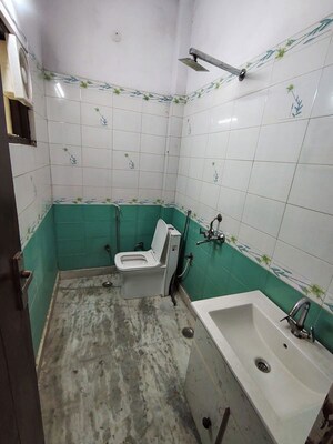Team Area in 2 BHK Builder Floor at Vasundhara – for Sale