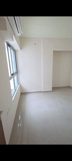 3 BHK Apartment For Rent in Raymond The Address, Pokhran Road No Two