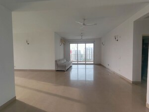 Room in 4 BHK Apartment at Alphacorp Gurgaon One 84, Sector 84 – for Rent