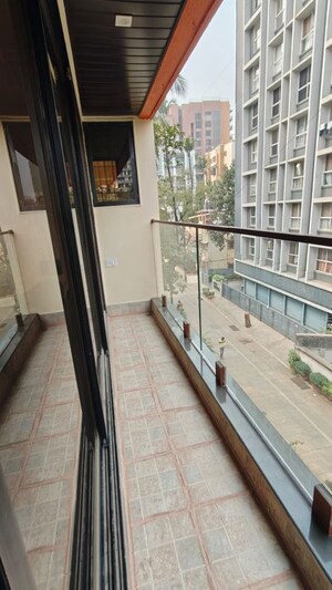 Balcony in 3 BHK Apartment at Chembur – for Rent