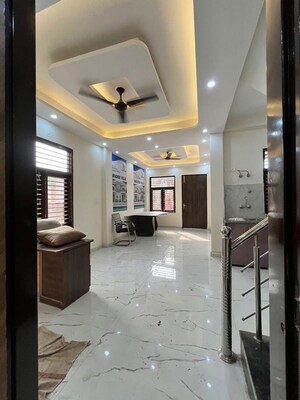 Kitchen in 2 BHK Builder Floor at Aimnabad – for Rent