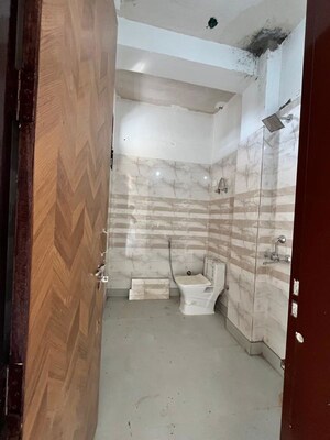 Bathroom in 2 BHK Builder Floor at Aimnabad – for Rent