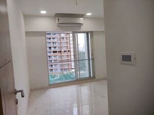 Room in 2 BHK Apartment at Ekta Tripolis, Goregaon West – for Rent