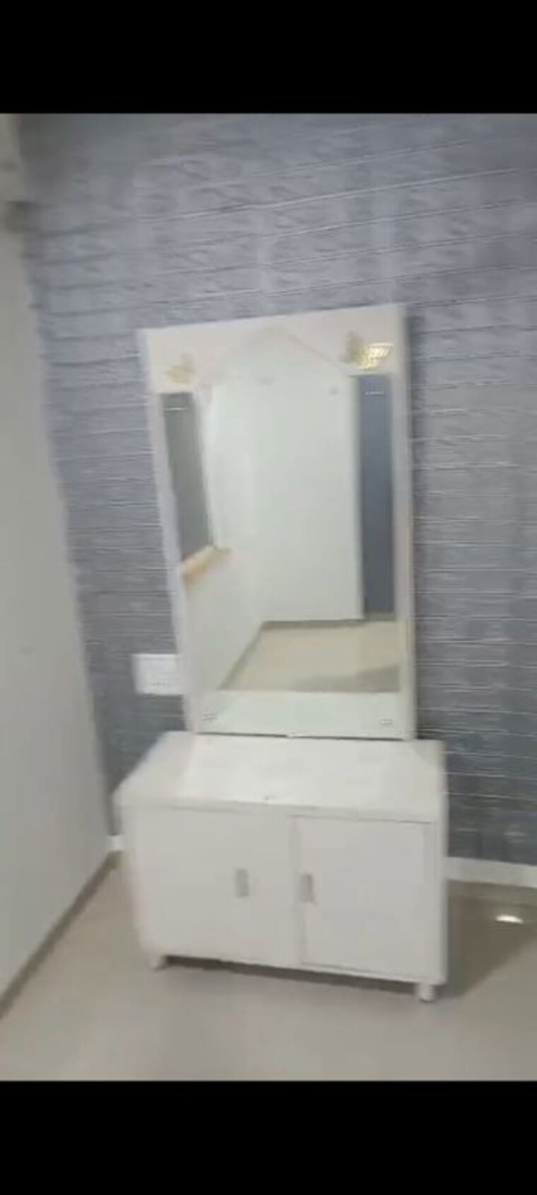 Bathroom, kumar-palmcrest 2 Bedroom 950 Sq.Ft. Apartment In Pisoli Pune 10611788