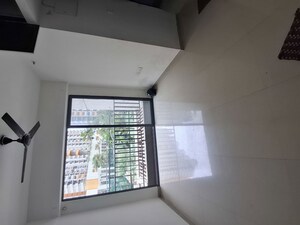 Room in 1 BHK Apartment at Shapoorji Pallonji Joyville, Virar West – for Rent
