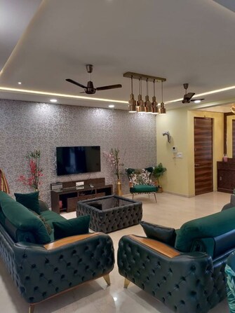 2 BHK 850 Sq.Ft. Apartment in Tharwani Heights