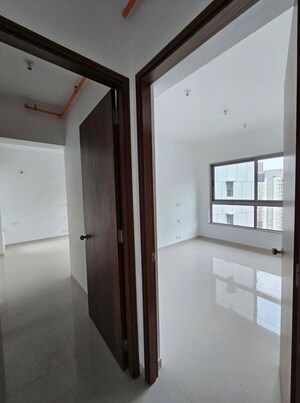 Master Plan in 3 BHK Apartment at Kalpataru Immensa, Kolshet Road – for Rent
