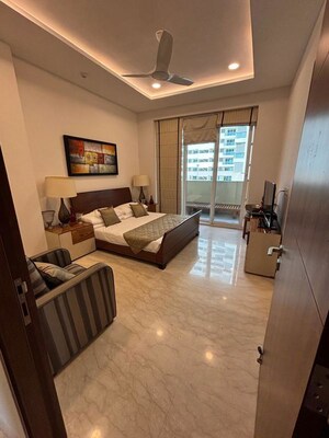 Living Room in 2 BHK Builder Floor at Sector 21 – for Rent