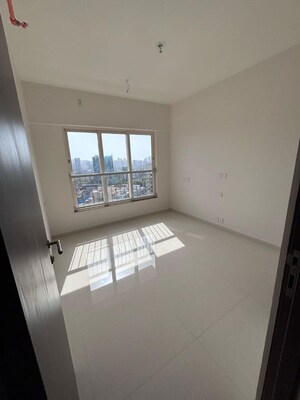 Room in 2 BHK Apartment at EV 10 Marina Bay, Vashi Sector 10a – for Rent