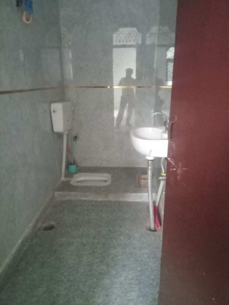 Bathroom, vasundhara 2 Bedroom 1000 Sq.Ft. Builder Floor In Vasundhara Ghaziabad 10611808