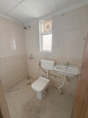 Bathroom in 2.5 BHK Apartment at ROF Amaltas, Sector 92 – for Rent
